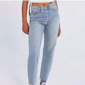 BDG Slim Straight Jeans Light Wash